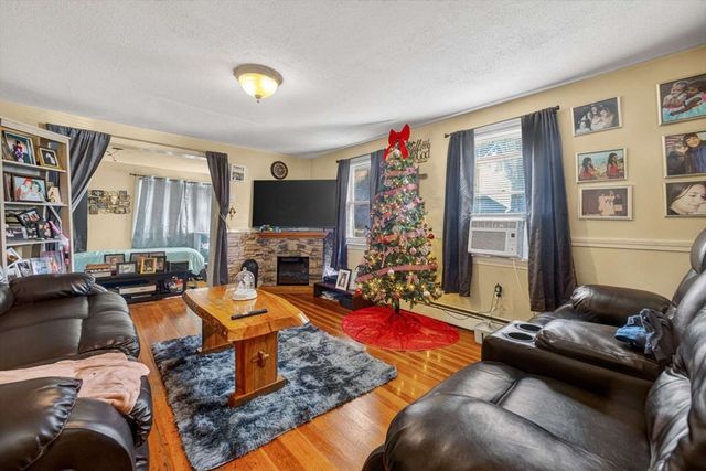 98 Linwood St., Lynn, MA 01905