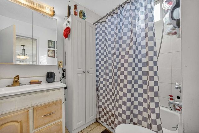 98 Linwood St., Lynn, MA 01905