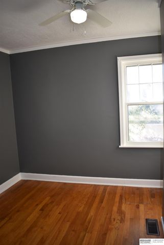 1512 E 4th Street, Fremont, NE 68025