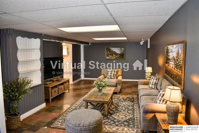 1512 E 4th Street, Fremont, NE 68025