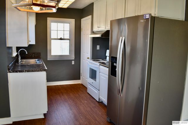 1512 E 4th Street, Fremont, NE 68025