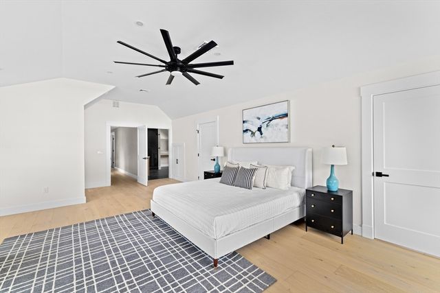 10 Hawthorn, Duxbury, MA 02332