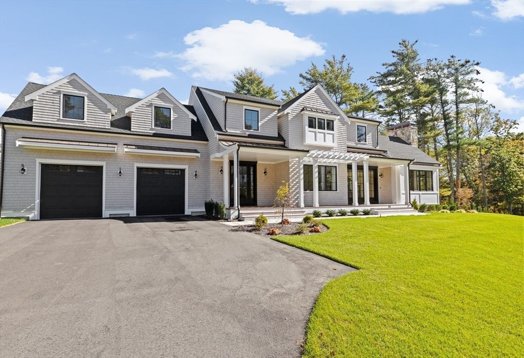 10 Hawthorn, Duxbury, MA 02332