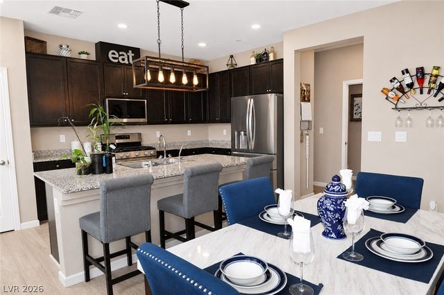 7012 Coyote Mesa Street, North Las Vegas, NV 89086