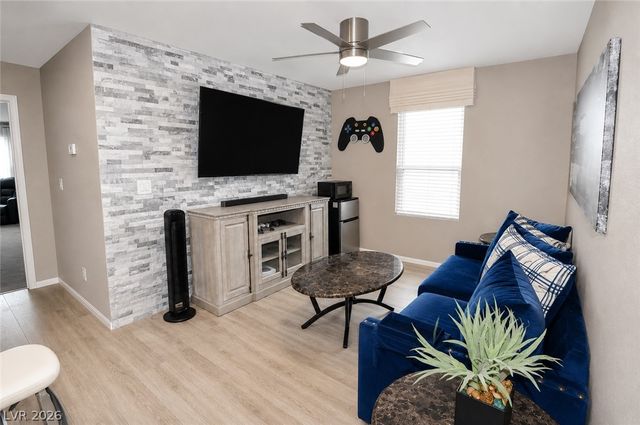 7012 Coyote Mesa Street, North Las Vegas, NV 89086