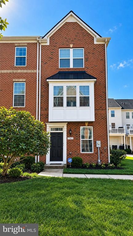 742 S MACON ST, Baltimore, MD 21224