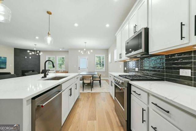 6130 Marigold Way, Atlanta, GA 30349