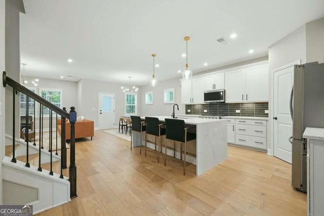 6130 Marigold Way, Atlanta, GA 30349