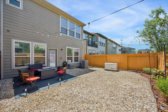 1819 Agoura Hills Drive, Houston, TX 77080