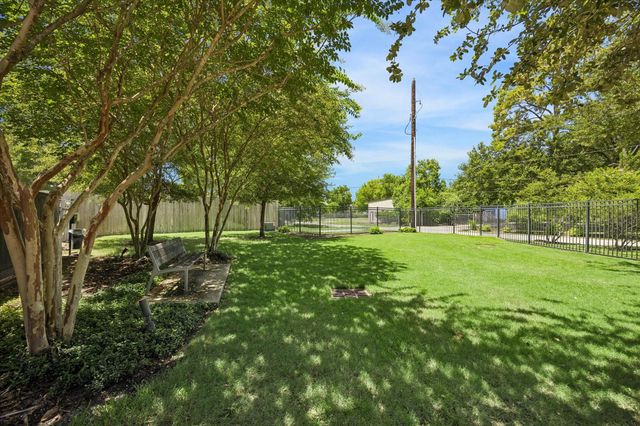 1819 Agoura Hills Drive, Houston, TX 77080
