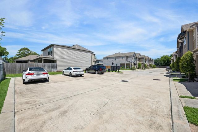 1819 Agoura Hills Drive, Houston, TX 77080