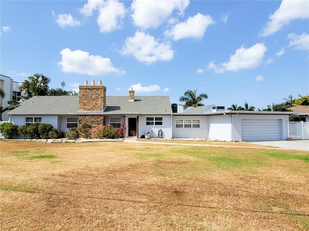 Image 1 of property listing at 105 Cordova BOULEVARD NE, St Petersburg, FL 33704