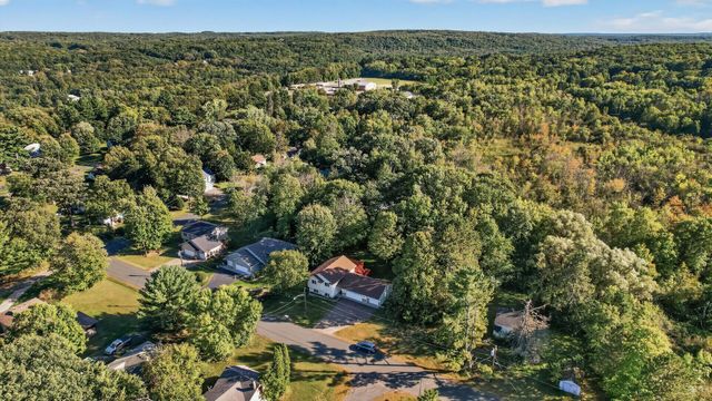 483 Maple Street, Taylors Falls, MN 55084