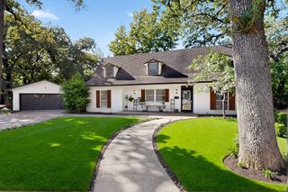 1815 Wellington Court, Arlington, TX 76013