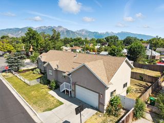 2922 S 800 E, Salt Lake City, UT 84106