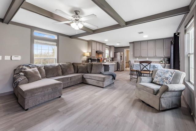 319 Berry Creek Drive, Caldwell, TX 77836