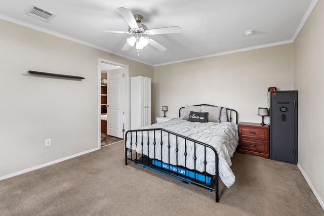 319 Berry Creek Drive, Caldwell, TX 77836