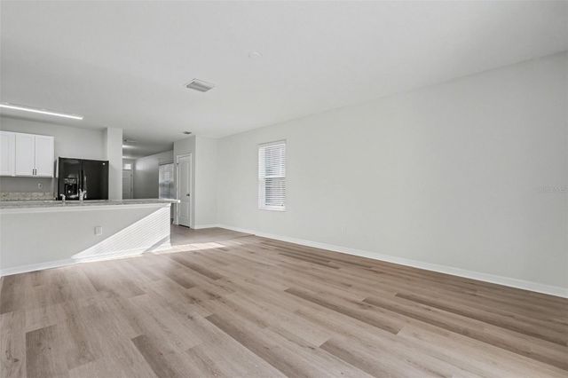 10125 HAWK STORM AVENUE, Tampa, FL 33610