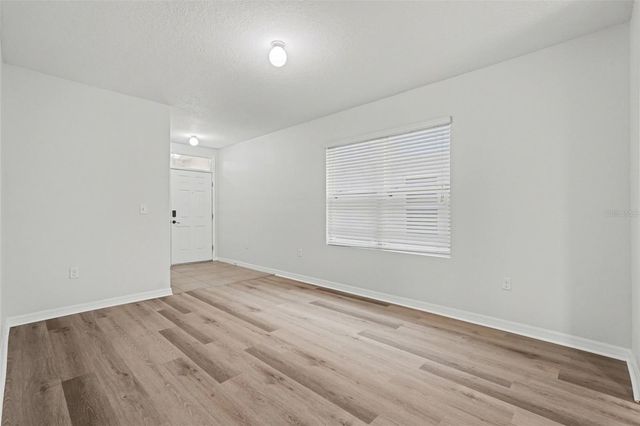 10125 HAWK STORM AVENUE, Tampa, FL 33610