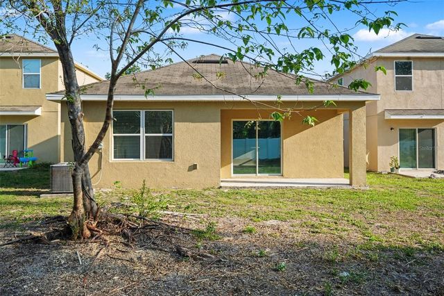 10125 HAWK STORM AVENUE, Tampa, FL 33610