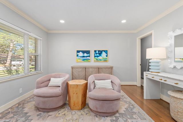 2023 Woodcrest Drive, Houston, TX 77018