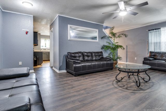3604 Farallon, San Antonio, TX 78245