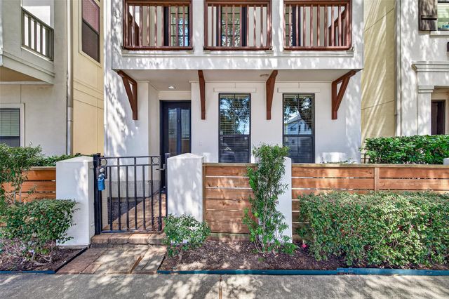 6610 Toledo Street, Houston, TX 77008