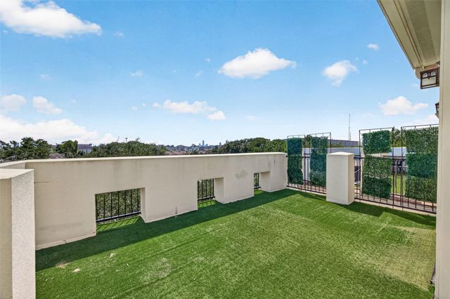 6610 Toledo Street, Houston, TX 77008