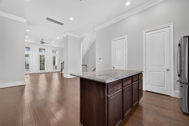 6610 Toledo Street, Houston, TX 77008