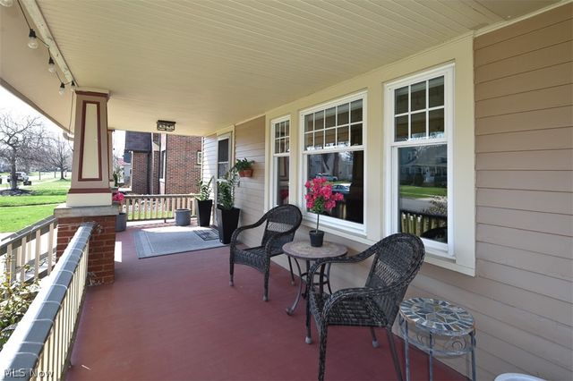 1712 Wright, Rocky River, OH 44116