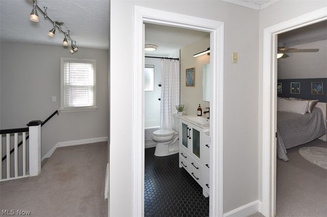 1712 Wright, Rocky River, OH 44116