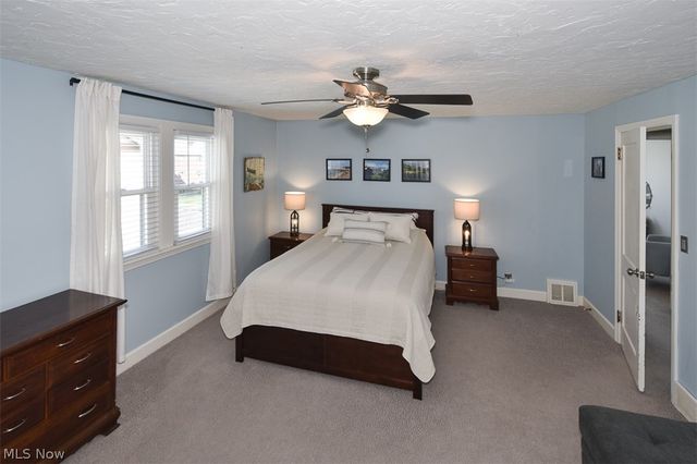 1712 Wright, Rocky River, OH 44116