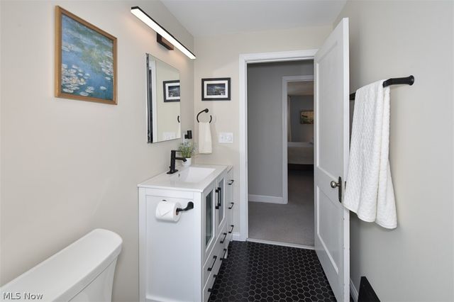 1712 Wright, Rocky River, OH 44116