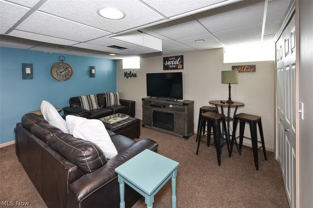 1712 Wright, Rocky River, OH 44116