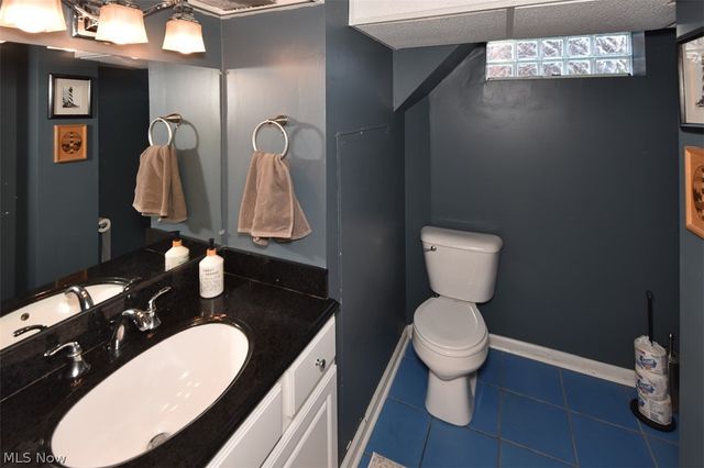 1712 Wright, Rocky River, OH 44116