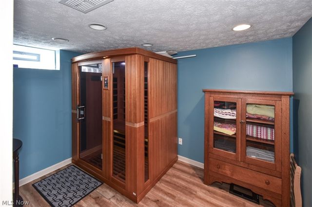 1712 Wright, Rocky River, OH 44116