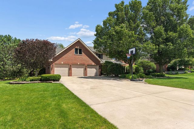 25619 S Bristol Lane, Monee, IL 60449