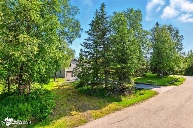 7100 Candace Circle, Anchorage, AK 99507