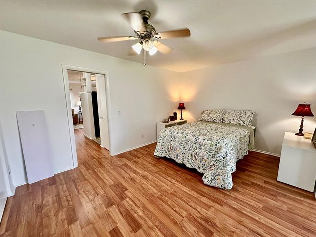 2100 WORLD PARKWAY BOULEVARD 50, Clearwater, FL 33763