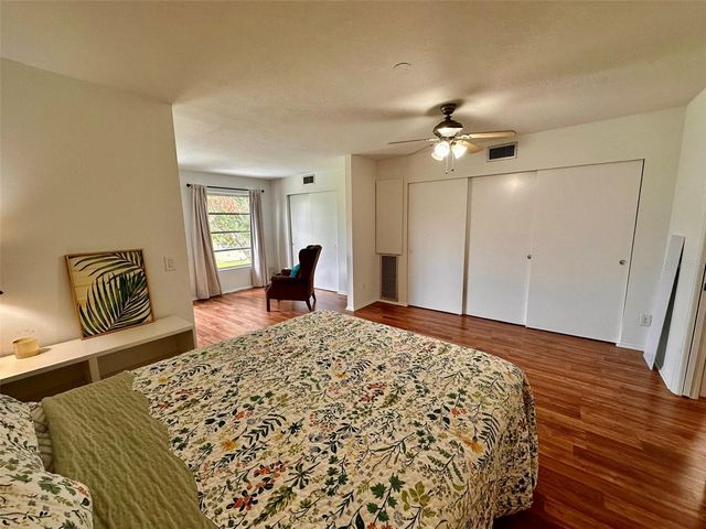 2100 WORLD PARKWAY BOULEVARD 50, Clearwater, FL 33763