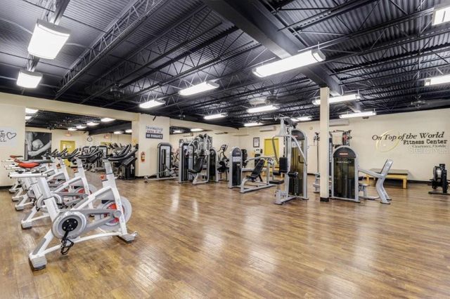 2100 WORLD PARKWAY BOULEVARD 50, Clearwater, FL 33763