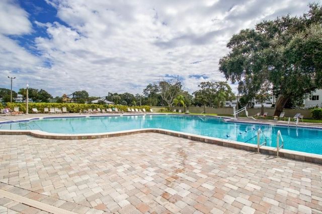 2100 WORLD PARKWAY BOULEVARD 50, Clearwater, FL 33763
