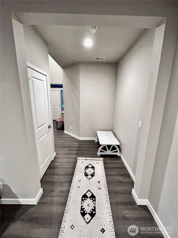 16155 8th Avenue E, Spanaway, WA 98387