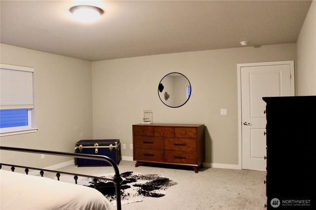 16155 8th Avenue E, Spanaway, WA 98387