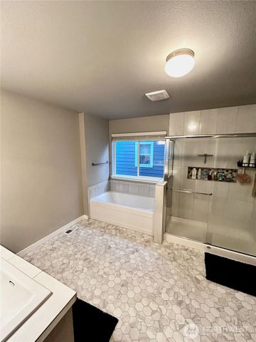 16155 8th Avenue E, Spanaway, WA 98387