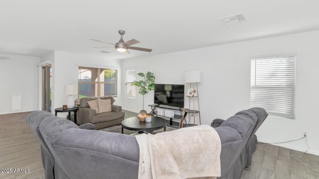 9208 W COOLIDGE Street, Phoenix, AZ 85037