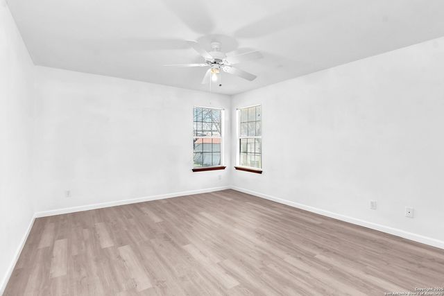 612 E Theissen, Boerne, TX 78006