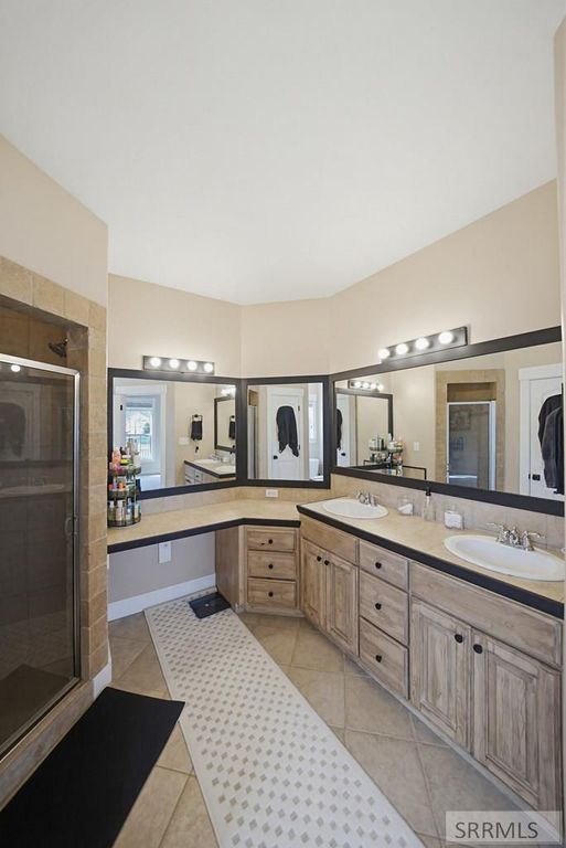 Image 32 of property listing at 3930 E 144 N, Rigby, ID 83442