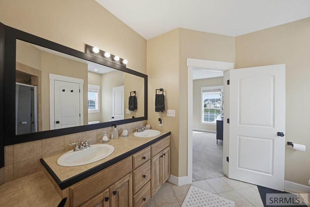 Image 34 of property listing at 3930 E 144 N, Rigby, ID 83442