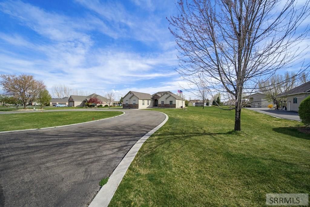 Image 6 of property listing at 3930 E 144 N, Rigby, ID 83442